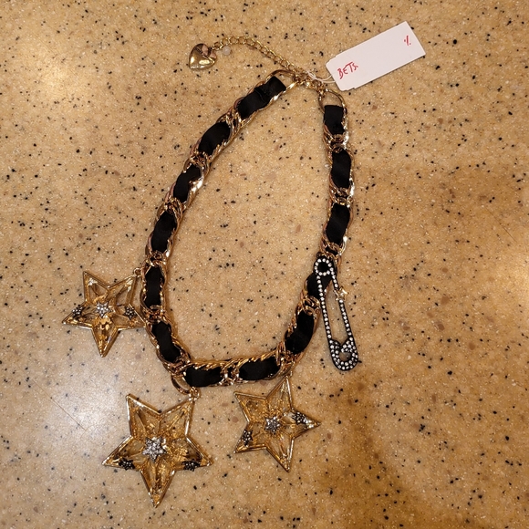 NWT Betsey Johnson Star Necklace - Picture 2 of 8